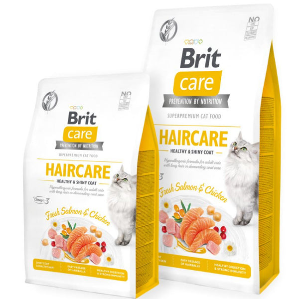 Пълноценна суха храна за котки за красива козина и здрава кожа Brit Care Cat Grain-Free HAIRCARE HEALTHY AND SHINY COAT със 26% прясно месо от сьомга, 26% пилешко и зеленчуци, БЕЗ зърнени култури