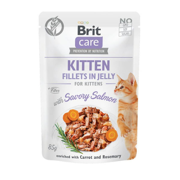 Пауч за подрастващи котенца Brit Kitten пауч Savory Salmon с пикантна сьомга в желе, обогатен с моркови и розмарин