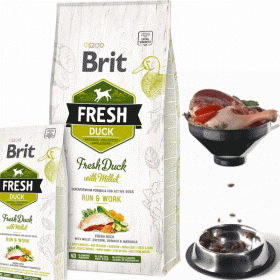Холистична суха храна Brit Fresh Duck with Millet Adult Run & Work за активни кучета от всички породи, с прясно патешко месо, тиквички и спанак