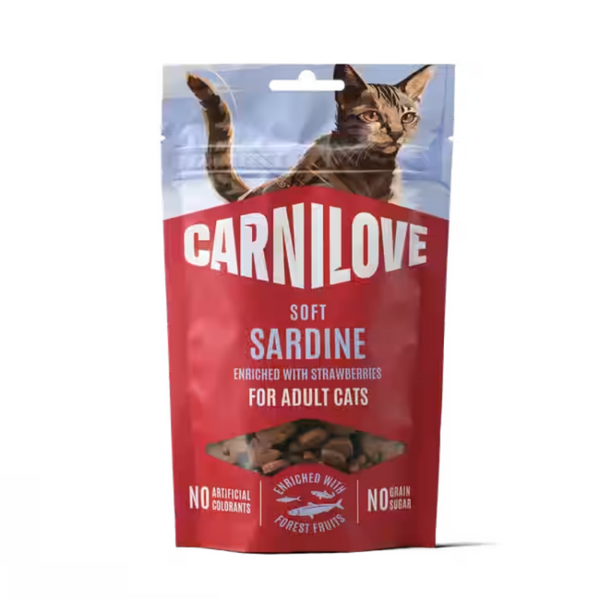 NEW 101112414 Carnilove Cat Soft Snack Sardine enriched with Strawberry 50 g лакомство за котки
