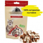 Органично лакомство за котки Nelly`s Cuisine Salmon Cubes - деликатесни кубчета сушена сьомга - 65гр