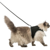 Комплект мек нагръдник и повод Trixie Soft harness cat with leash XXL за котки от големите породи