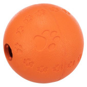Интерактивна кучешка играчка Trixie Snack ball топка за лакомства от естествен каучук в оранжев цвят