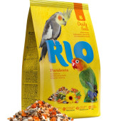 Пълноценна храна за средни папагали RIO Feed for parakeets с плодове от офика, ленено семе и калций