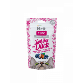 Brit Care cat Snack Truffles with Duck & Blueberry - лакомство за котка с патешко и боровинки 50гр.