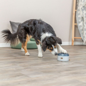 Интерактивна кучешка играчка Trixie Dog Activity Buzzer за лакомства