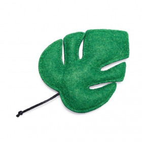 Котешка играчка от филц Beeztees Jungle Leaf листо с добавена котешка трева