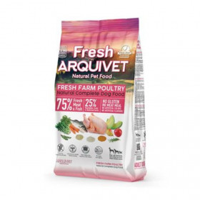Студено пресована, полувлажна  храна за кучета Arquivet Fresh Farm Poultry с 55% прясно пилешко месо и 20% прясна риба