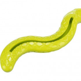 Кучешка играчка от термопластичен каучук Trixie Snack-Snake  змия с място за лакомства